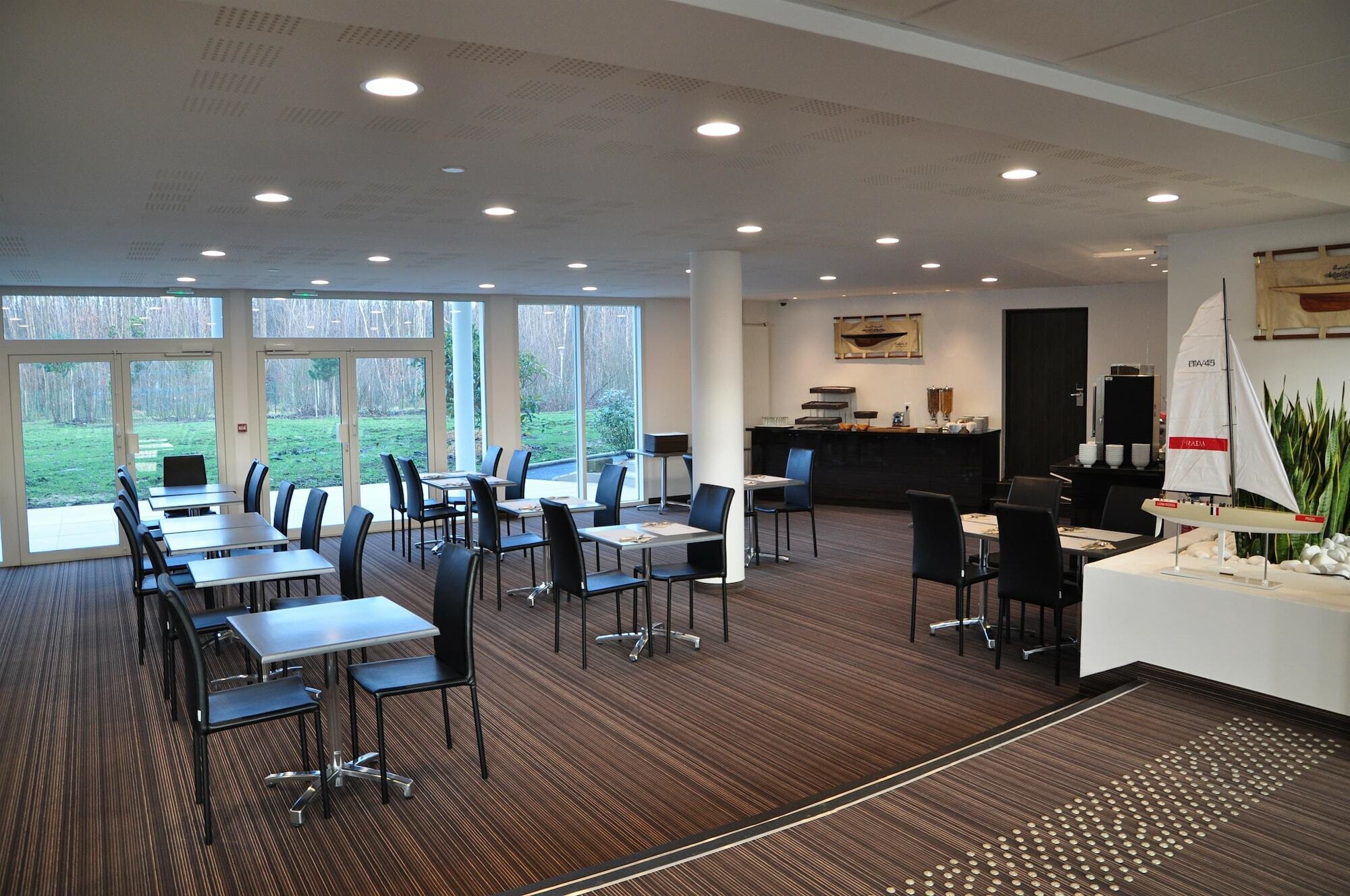 Golden Tulip Nantes Carquefou Suite Eksteriør billede