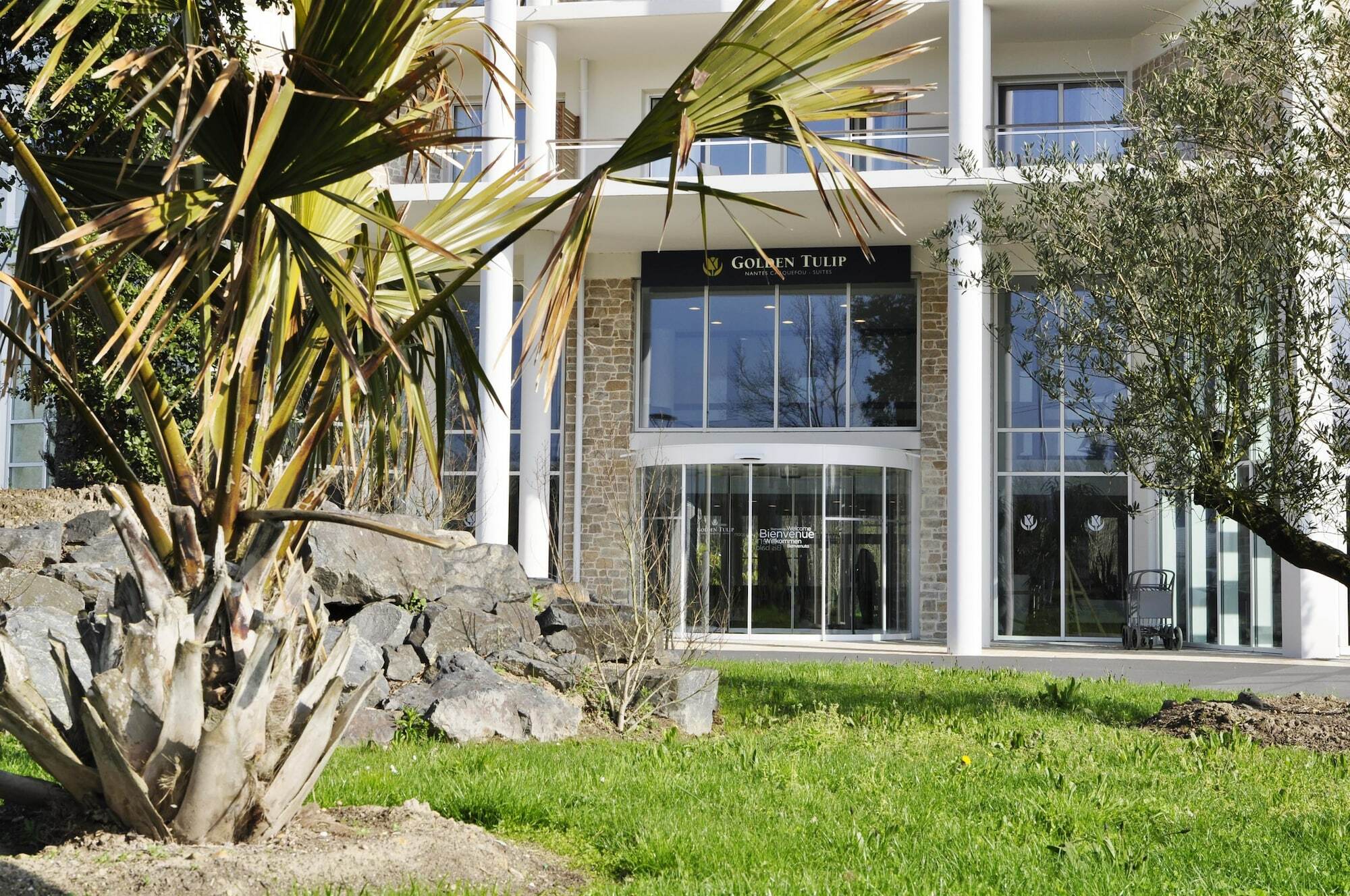 Golden Tulip Nantes Carquefou Suite Eksteriør billede